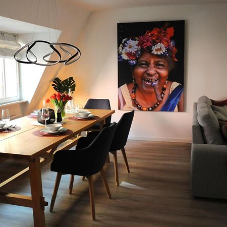 Deluxe-Apartment Altstadt เอทท์ลิงเงน ภายนอก รูปภาพ