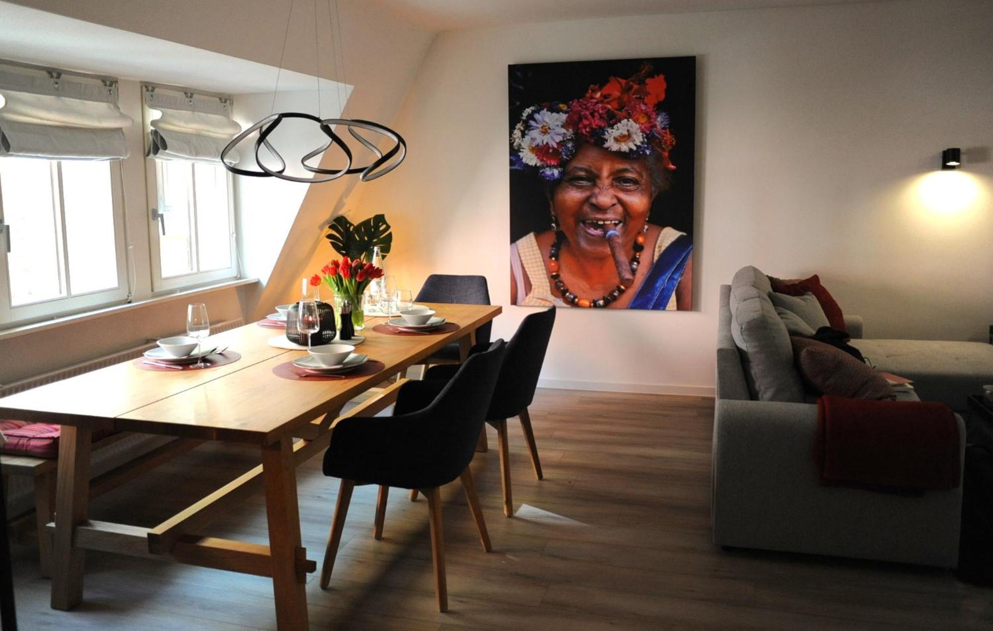 Deluxe-Apartment Altstadt เอทท์ลิงเงน ภายนอก รูปภาพ