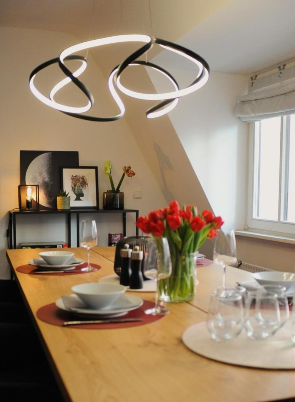 Deluxe-Apartment Altstadt เอทท์ลิงเงน ภายนอก รูปภาพ